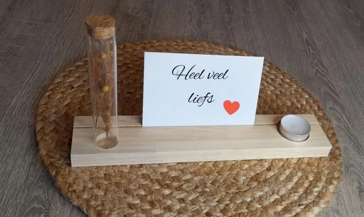 Memory shelf