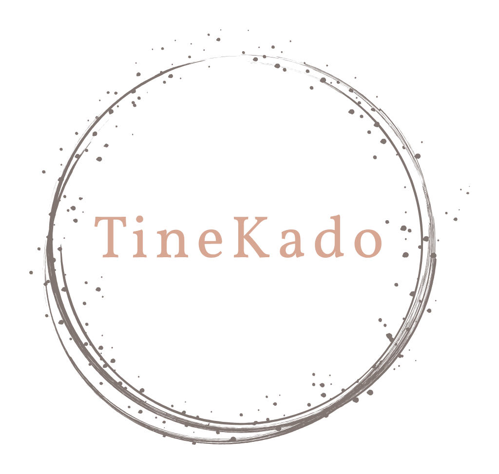 www.tinekado.be